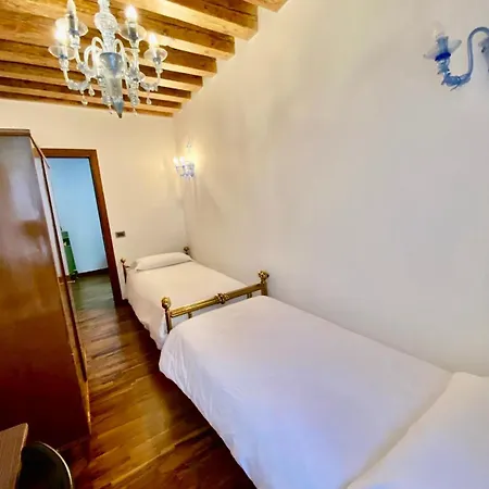 Le Guglie Apartment